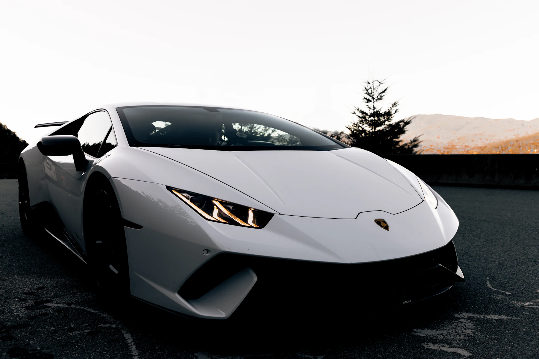 Lamborghini, динамичный ракурс